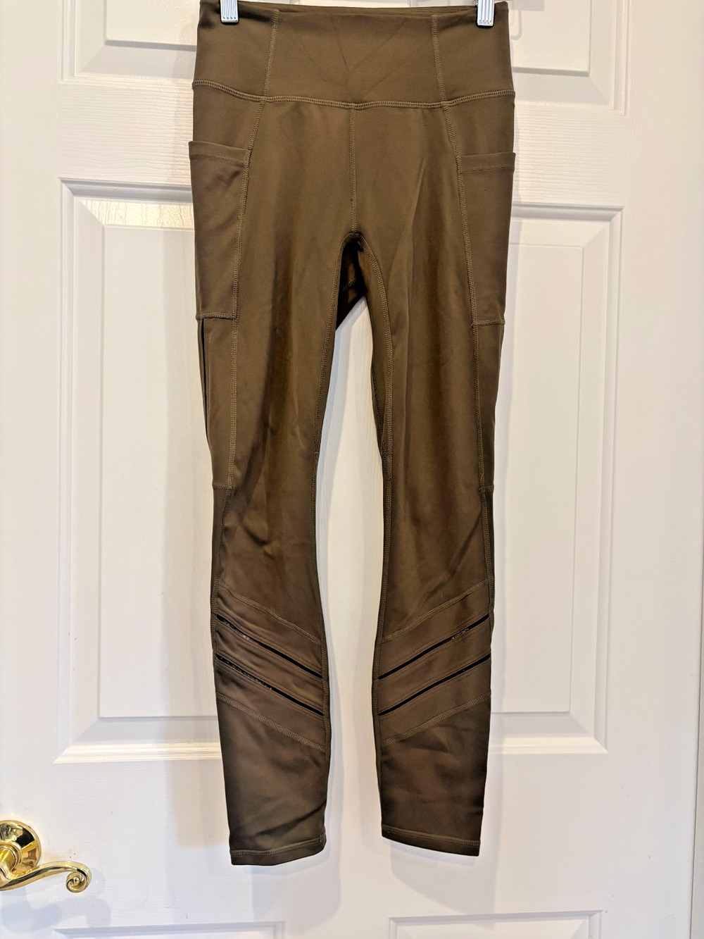 Fabletics Motion 365 High Waisted Moto Leggings Olive Green Cargo Pocket XS 00-2